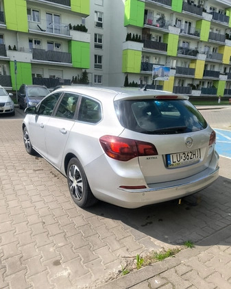 Opel Astra cena 22900 przebieg: 279000, rok produkcji 2013 z Lublin małe 106